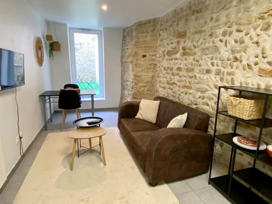 בורג-אן-ברס Vaste Appartement Renove - Centre Ville מראה חיצוני תמונה